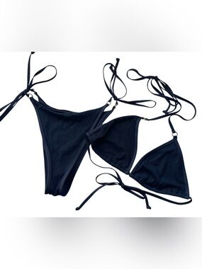 String Bikini